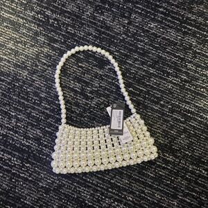 Pearl shoulder bag